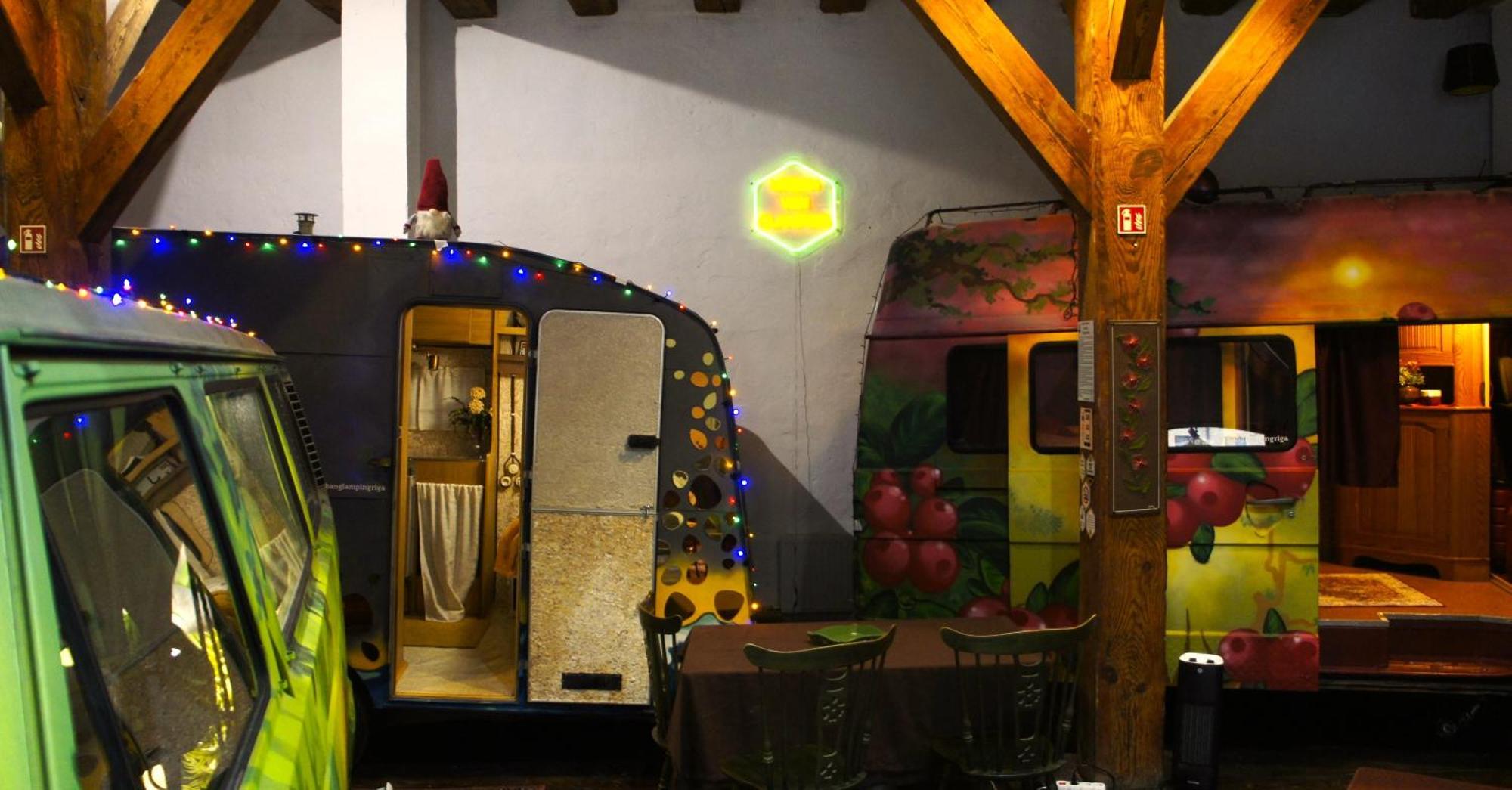 Urban Van Glamping Rīga Exterior foto