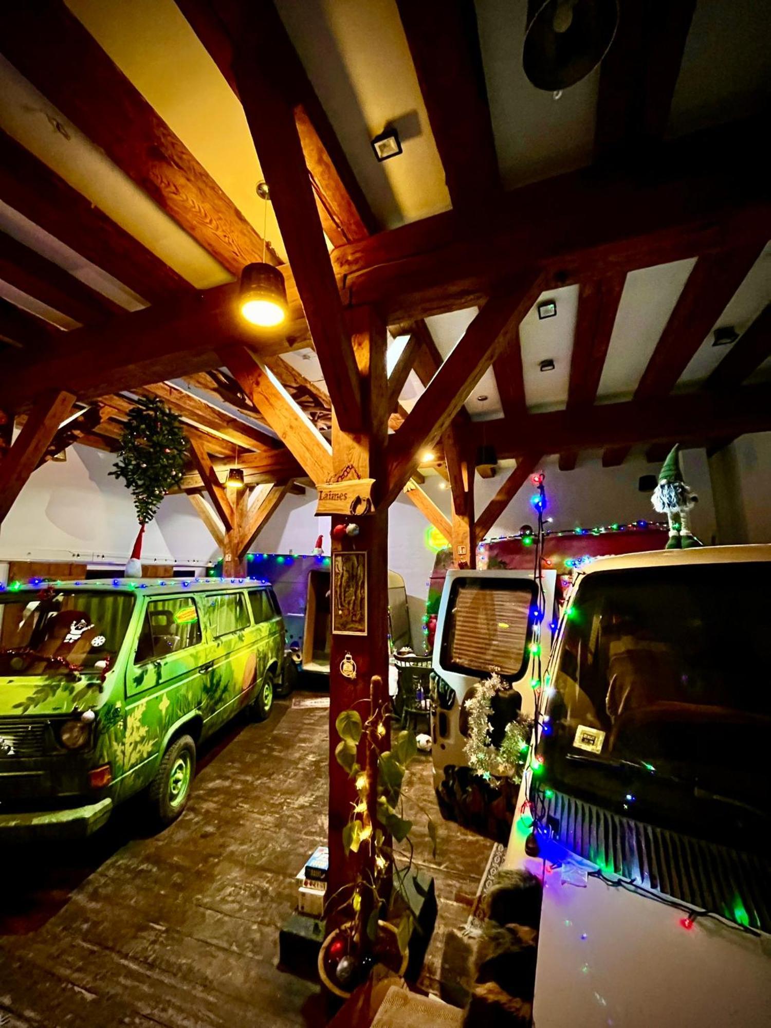 Urban Van Glamping Rīga Exterior foto