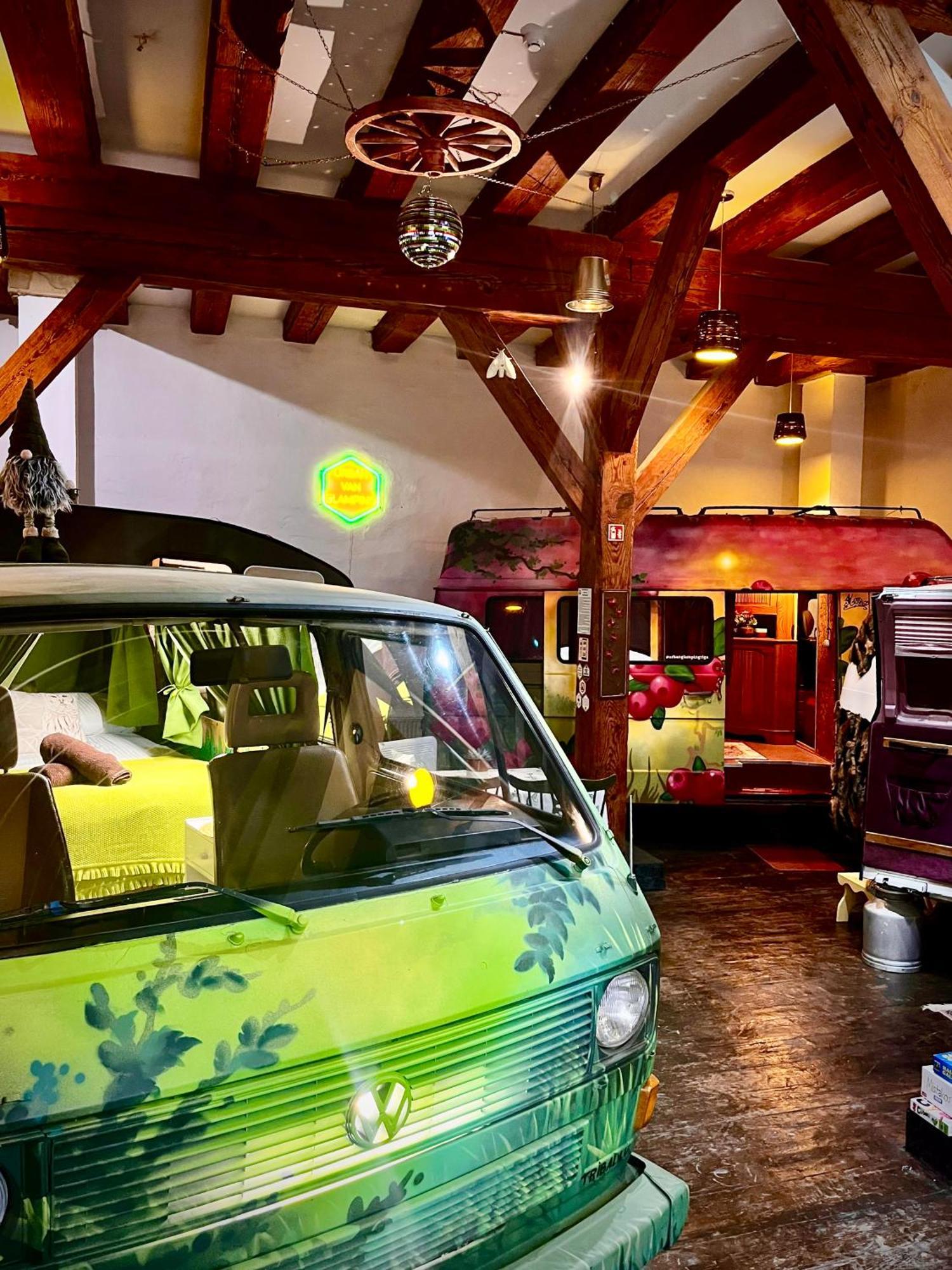 Urban Van Glamping Rīga Exterior foto