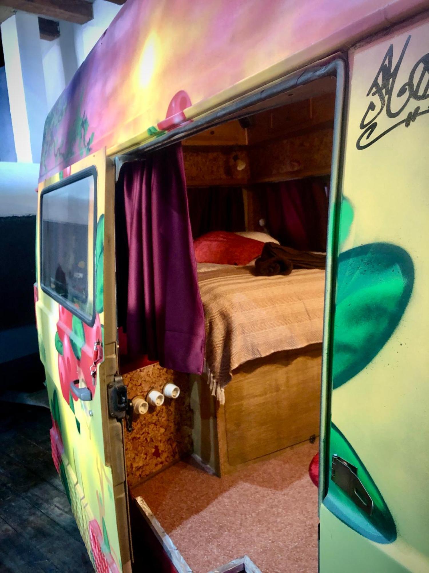 Urban Van Glamping Rīga Exterior foto