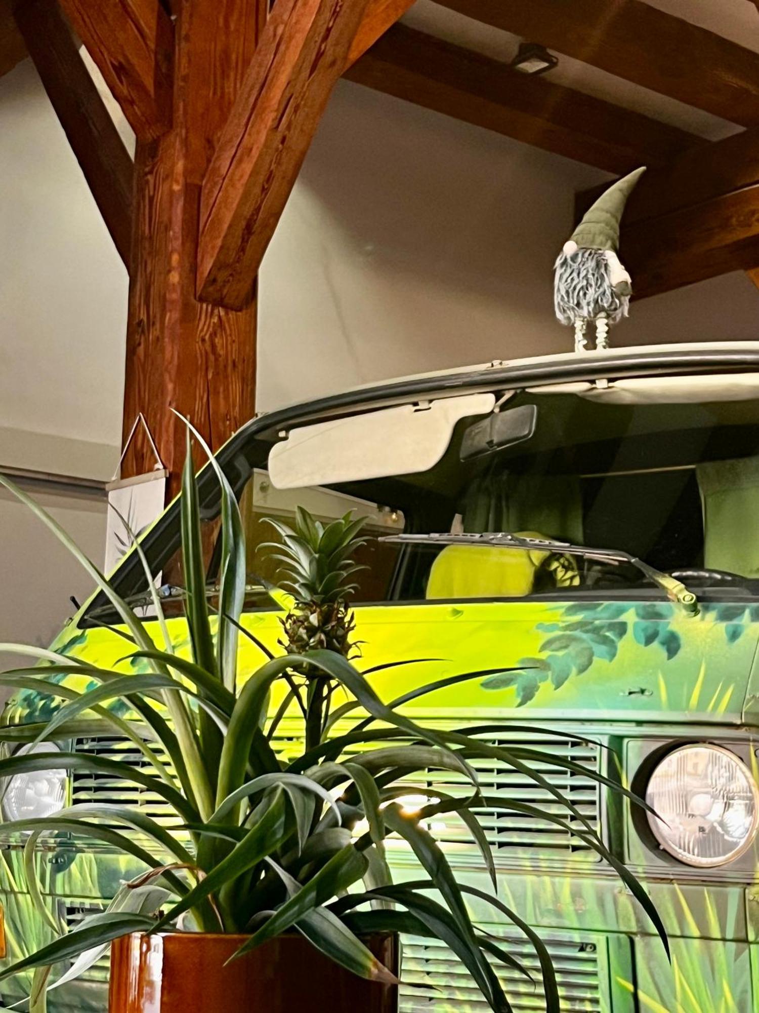 Urban Van Glamping Rīga Exterior foto