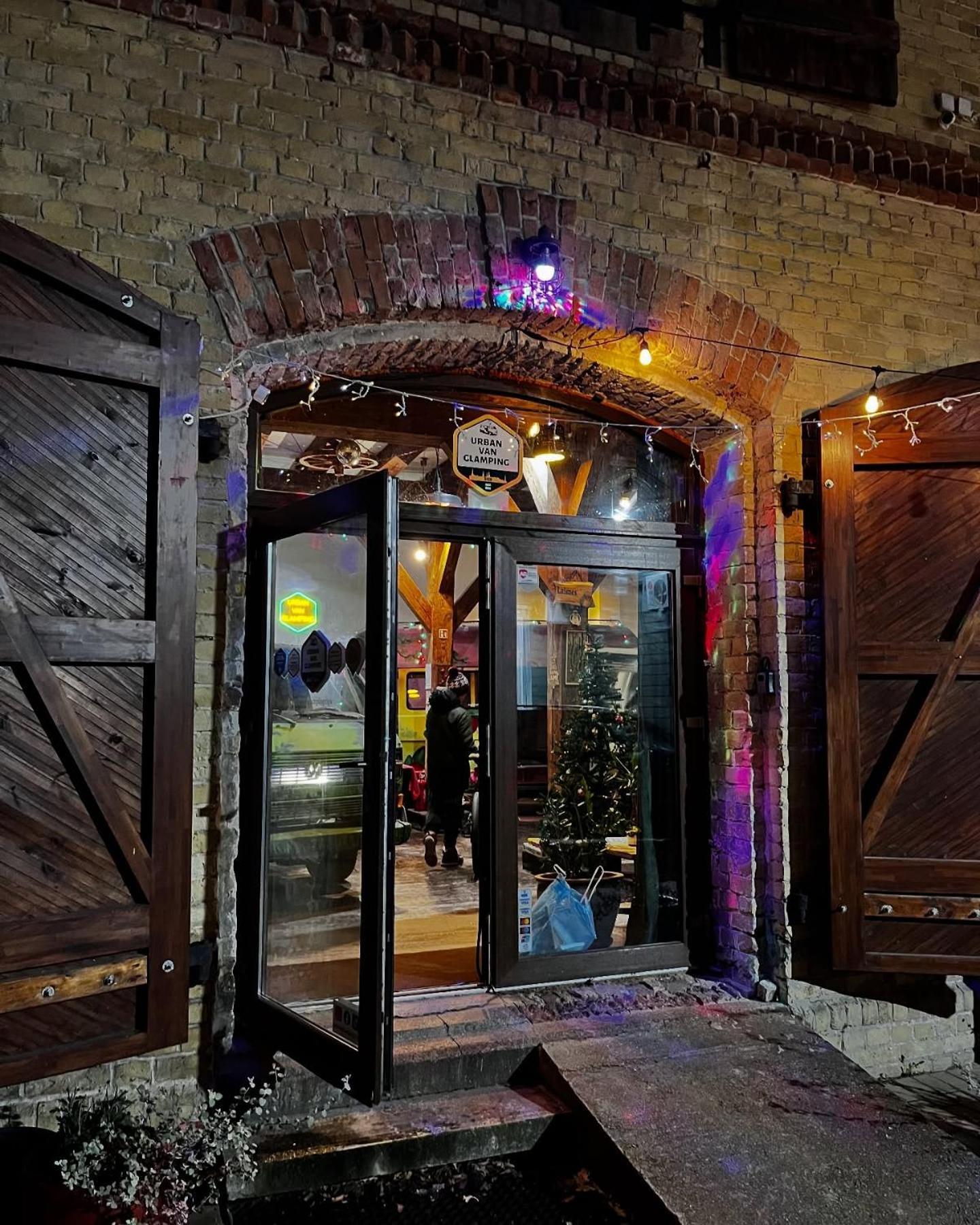 Urban Van Glamping Rīga Exterior foto